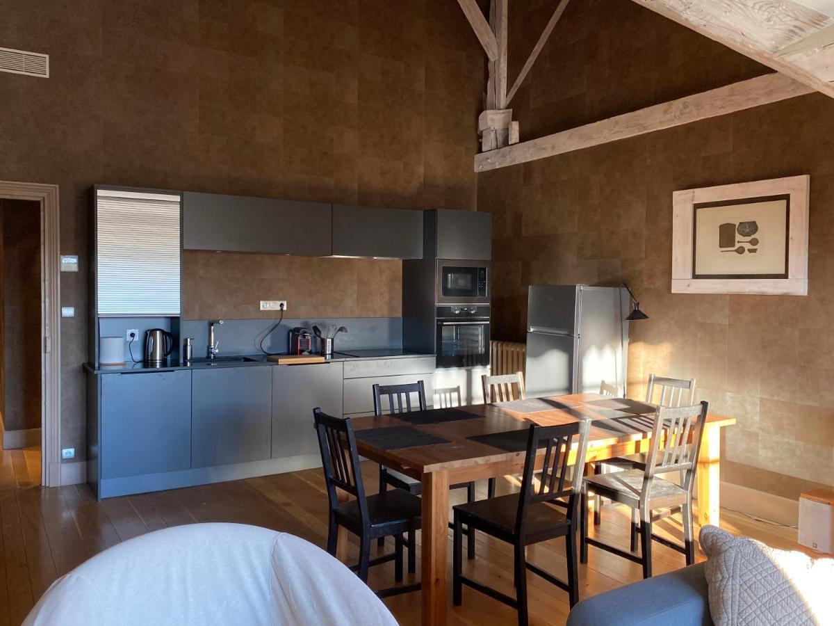 Demeure Saint Louis Historic Manor, City 700M, Parking,A C,Clim,Wifi, Heated Pool, City View Carcassonne Zewnętrze zdjęcie