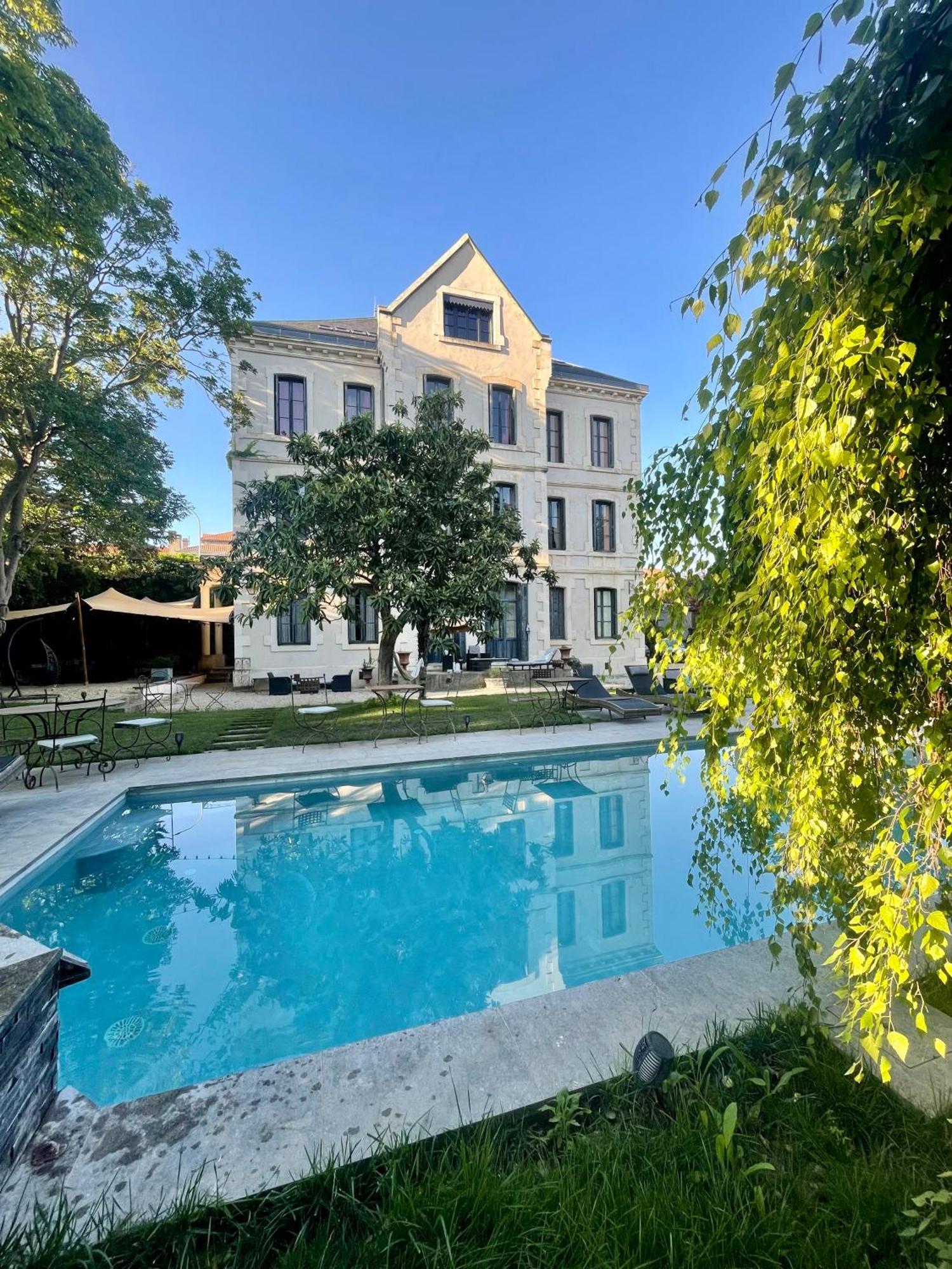Demeure Saint Louis Historic Manor, City 700M, Parking,A C,Clim,Wifi, Heated Pool, City View Carcassonne Zewnętrze zdjęcie