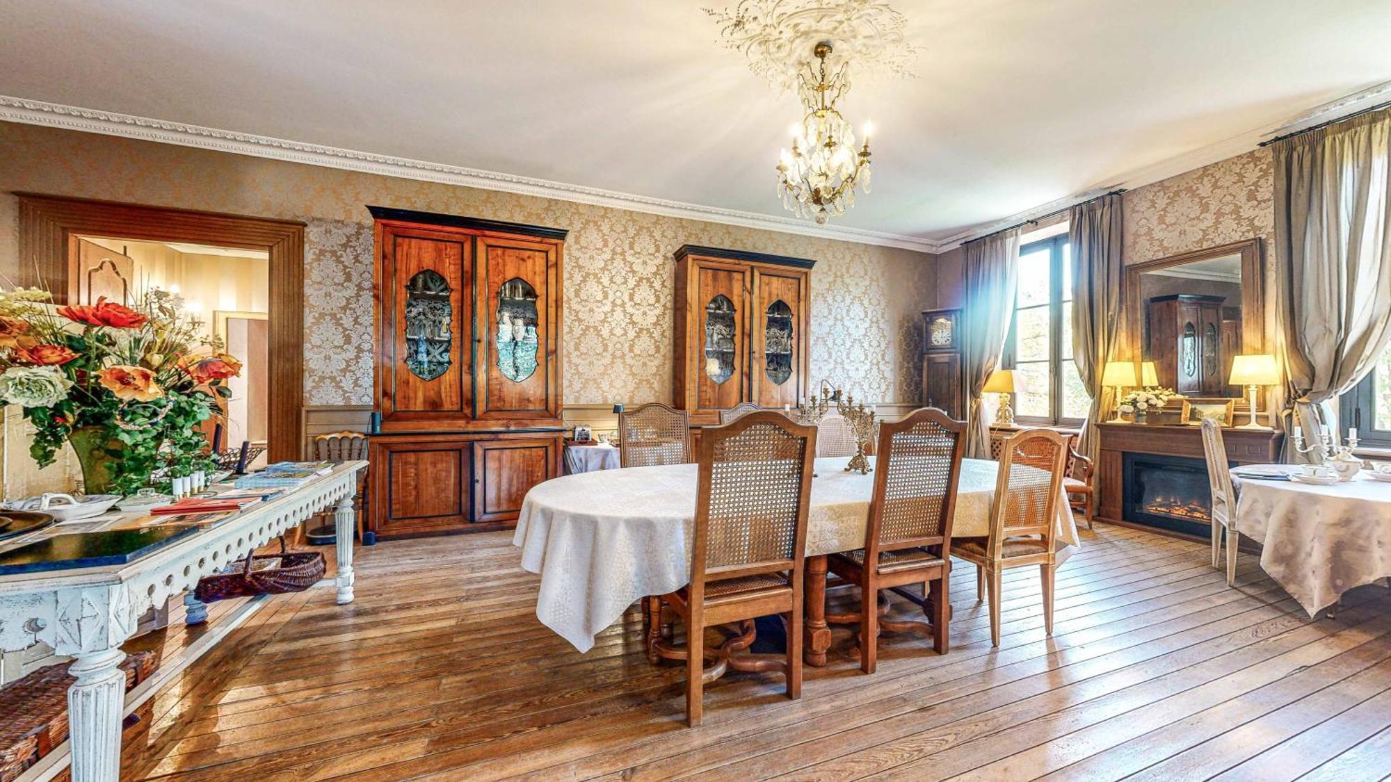 Demeure Saint Louis Historic Manor, City 700M, Parking,A C,Clim,Wifi, Heated Pool, City View Carcassonne Zewnętrze zdjęcie