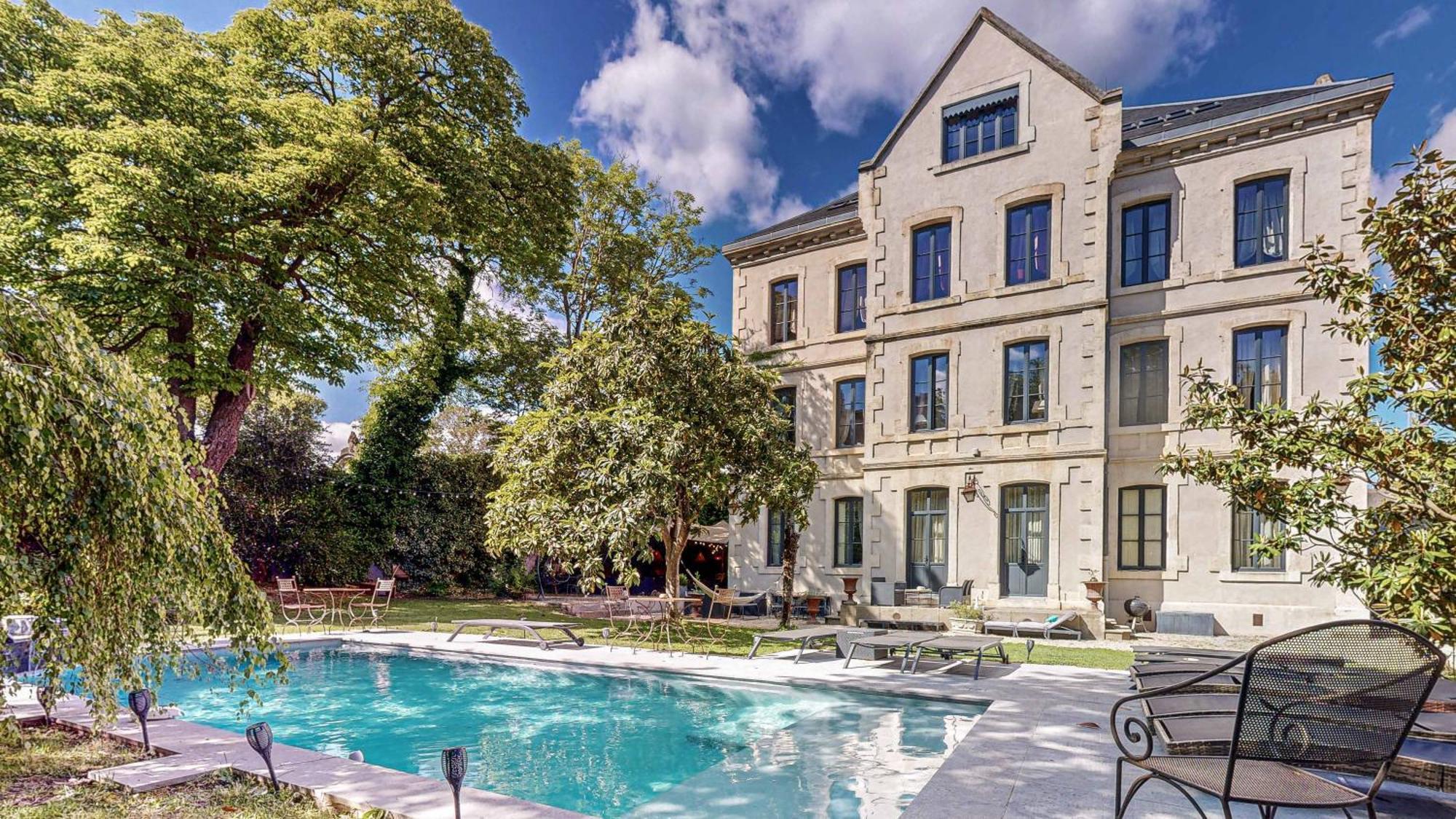 Demeure Saint Louis Historic Manor, City 700M, Parking,A C,Clim,Wifi, Heated Pool, City View Carcassonne Zewnętrze zdjęcie