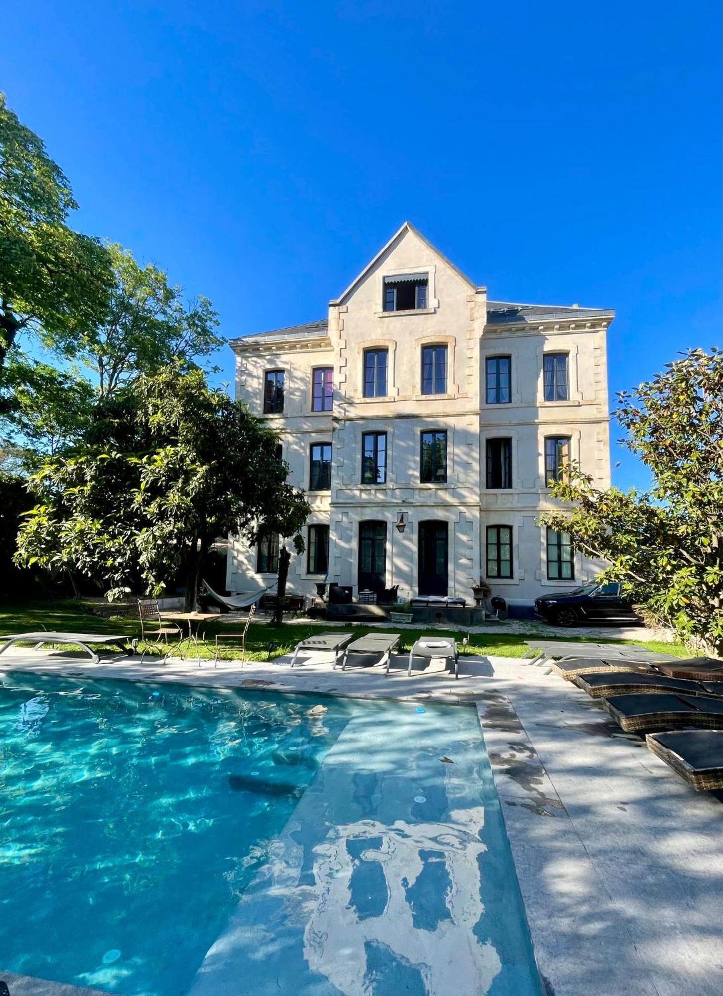 Demeure Saint Louis Historic Manor, City 700M, Parking,A C,Clim,Wifi, Heated Pool, City View Carcassonne Zewnętrze zdjęcie