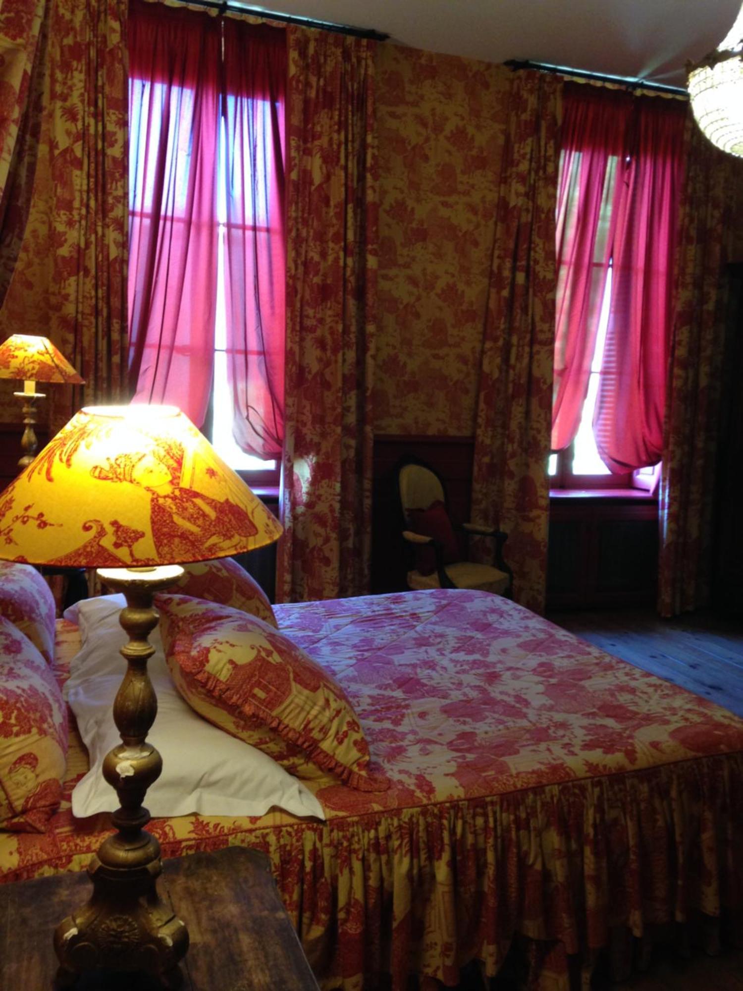 Demeure Saint Louis Historic Manor, City 700M, Parking,A C,Clim,Wifi, Heated Pool, City View Carcassonne Zewnętrze zdjęcie